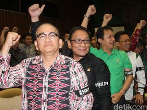 Ruhut soal Debat Capres: Jokowi Sudah Bekerja, Prabowo Masih Akan