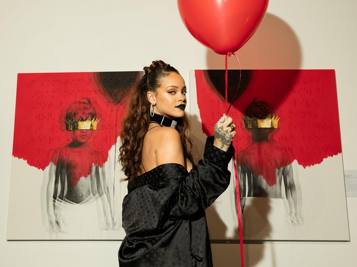 LOS ANGELES, CA - OCTOBER 07:  Singer Rihanna at Rihannas 8th album artwork reveal for 