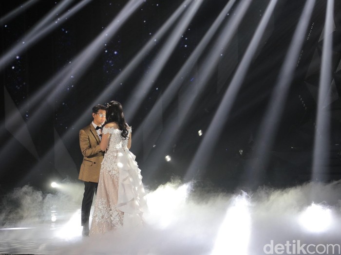 Raisa Tampil Bak Princess di 14 Tahun Transmedia