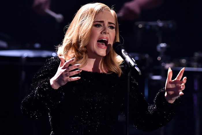 88447446 COLOGNE, GERMANY - DECEMBER 06: Adele attends the television show 2015! Menschen, Bilder, Emotionen - RTL Jahresrueckblick on December 6, 2015 in Cologne, Germany. (Photo by Sascha Steinbach/Getty Images)