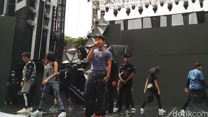 Cakra Khan Bakal Sajikan Electronic Dance Music