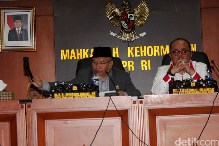 Anggota DPR yang Terancam Dipecat MKD Politikus Golkar Gde Sumarjaya