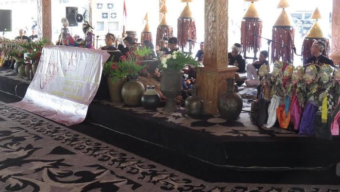 Anak Muda Apa Masih Peduli dengan Wayang? Di Purwakarta Ada Festival Dalang Rancage