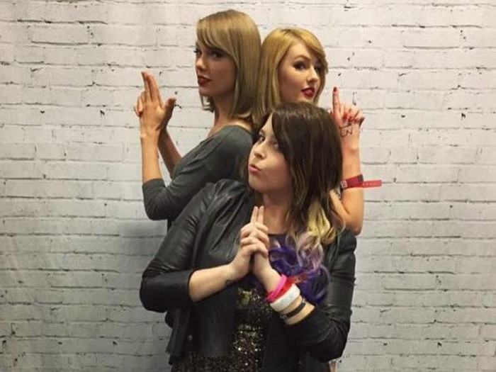 Heboh! Taylor Swift Akhirnya Bertemu Kembaran