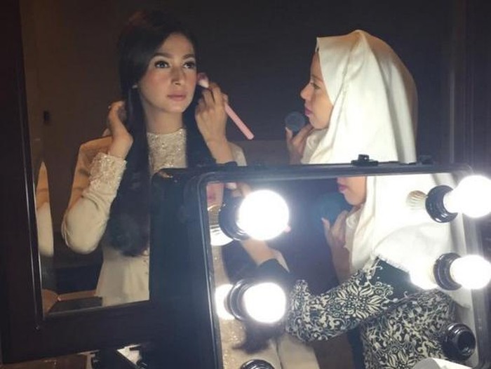 Jelang Nikah, Nabila Syakieb Gelar Pengajian