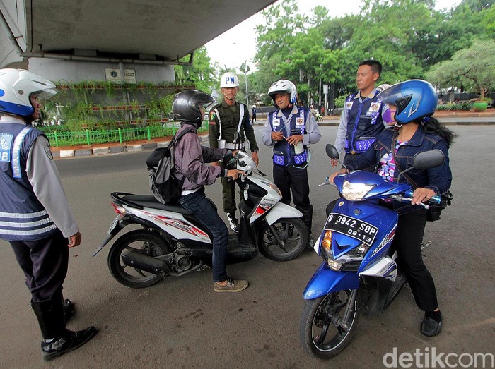 Ini Cara Kemenhub Mengatasi Pengendara Motor yang Bandel