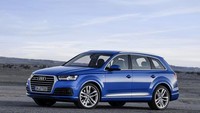 SUV bongsor Audi Q7 sempat ditunggangi Messi. Foto: Dok. Audi