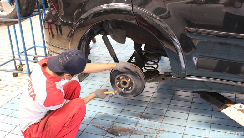 Ilustrasi bengkel Toyota (Foto: Dadan Kuswaraharja) Ilustrasi bengkel Toyota (Foto: Dadan Kuswaraharja)