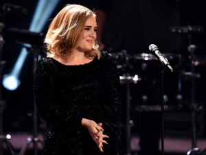 Adele Jadi Kurus Malah Dikritik, Mantan Pelatih Angkat Bicara