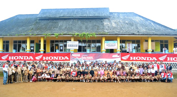 Berkontribusi Bersama Sahabat Satu Hati