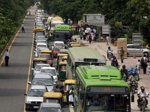 Polusi Tinggi, India Larang Penjualan Mobil Diesel Baru