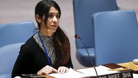 Pada 2016 Dewan Eropa memberi Murad penghargaan hak asasi manusia Vaclav Havel. Saat menerima penghargaan ini di Strasbourg, Prancis, Murad mendesak para militan ISIS diadili di pengadilan internasional. Foto: REUTERS/Eduardo Munoz