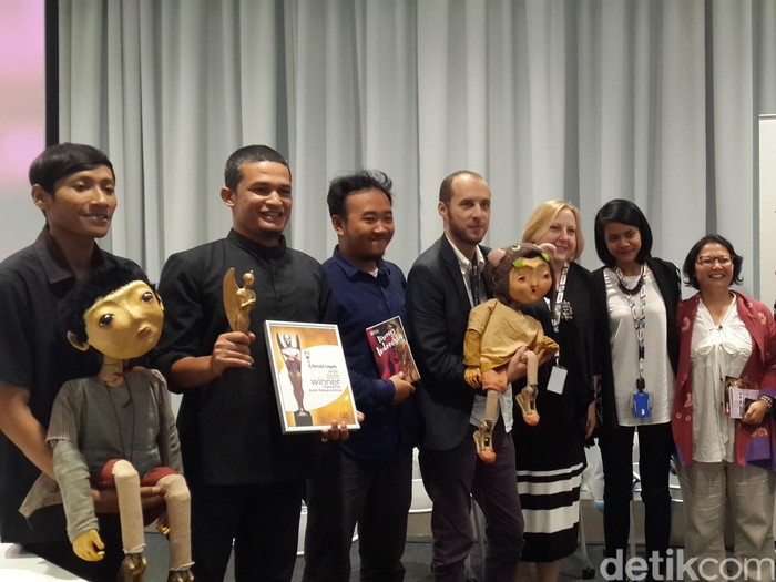 3 Kelompok Seni Tanah Air Tampil di Inggris Lewat Discover Indonesia