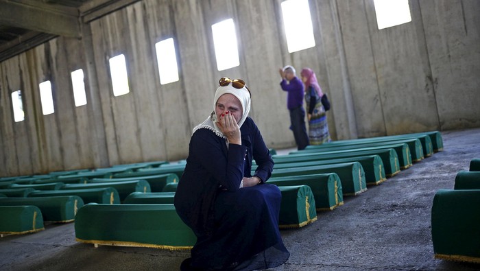 Luka Bosnia Masih Menganga