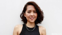 Album yang akan menjadi koleksi ke-4 itu diklaim Lala seluruhnya berisi lirik berbahasa Indonesia.