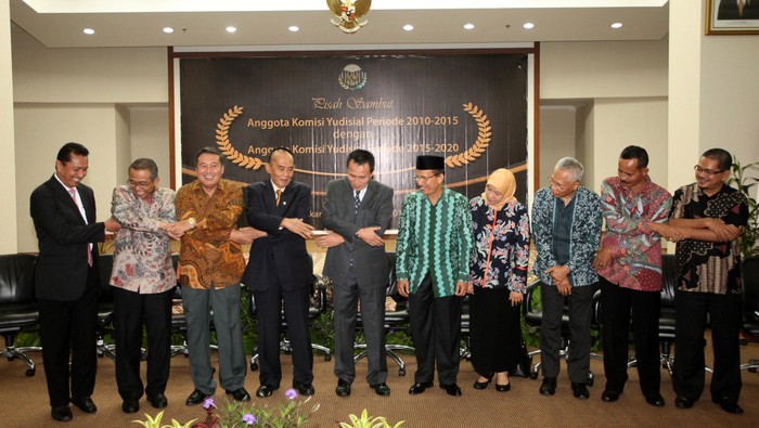 Lepas Kursi Ketua, Suparman: KY Dalam Situasi yang Sangat Berat