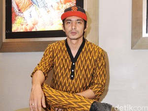 Abimana Aryasatya Hobi Ajak Anak Mancing