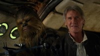 Han Solo (Harrison Ford) dan Chewbacca akhirnya mendapatkan lagi Millenium Falcon. (dok. Lucasfilm)