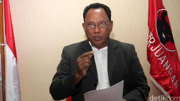 Ketua DPP PDIP Komaruddin Watubun