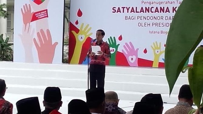 Jokowi: Pendonor Darah adalah Pahlawan Kemanusiaan