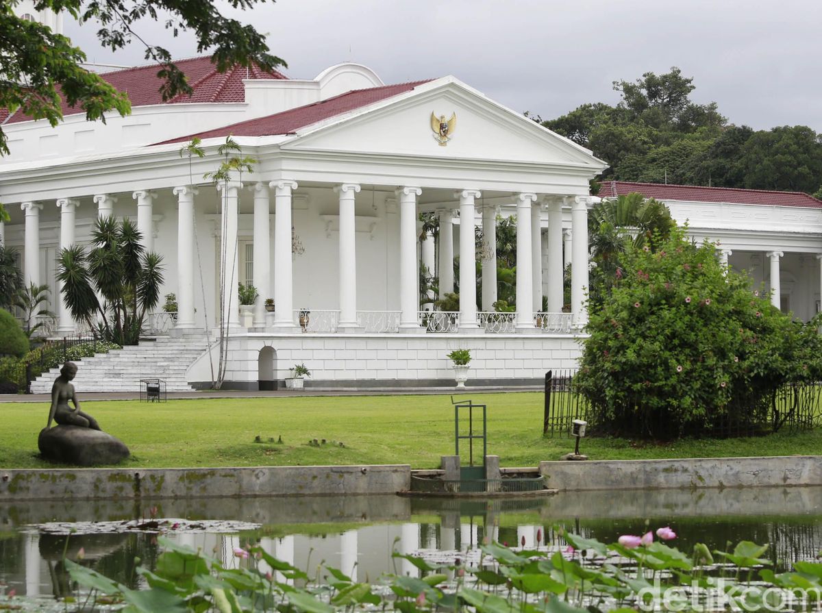 Inilah Cikal Bakal dan Perjalanan Sejarah Kejayaan Istana Bogor - Kepemilikan dan Pengaruh Kekuasaan