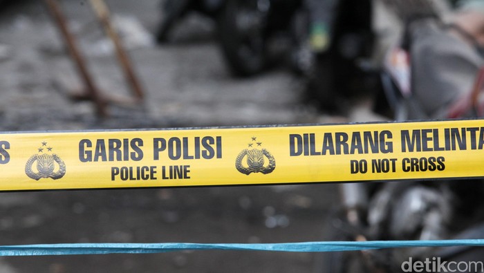 Ilustrasi garis polisi dilarang melintas