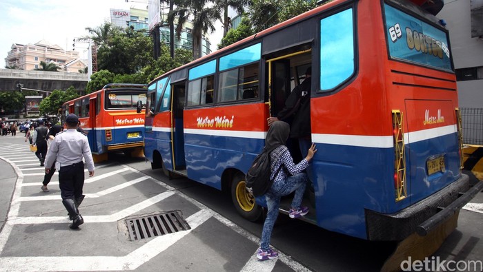 Penumpang Soal Metromini Mogok: Bagus, di Jalan Jadi Tertib!