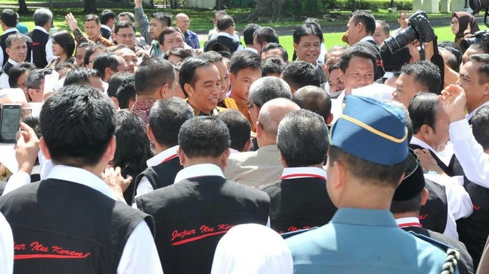 Pesan Jokowi ke para Kepala Sekolah: Kejujuran Lebih Penting dari Nilai Ujian