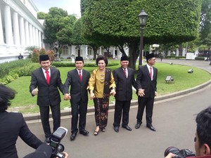 Tunggangan Pimpinan KPK Agus dkk: Mobil Pribadi Hingga Ada yang Naik Taksi