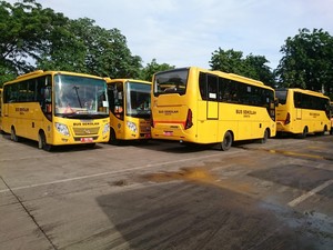 Terminal Pasar Minggu Sepi Metromini, Bus Sekolah Disiapkan Jadi Pengganti