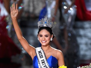 ELF Heboh, Miss Universe Pia Alonzo Wurtzbach Ternyata Fans Super Junior!
