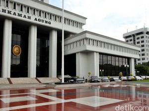 Diminta ICW Tolak PK Koruptor, Begini Respons MA