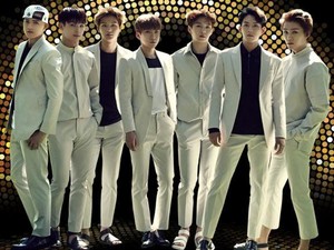 Rayakan Natal di Berastagi, BTOB Mau Ngapain Aja?