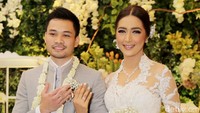 Di momen bahagia itu Nabila Syakieb terlihat cantik menawan. Asep Syaifullah/detikHOT
