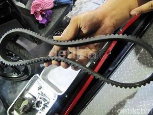 Kenali Fungsi dan Waktu yang Tepat MenggantI V-belt Motor Matik
