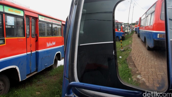 Mahasiswa Dipalak Kernet Metromini, Ahok Minta Dishub Tangani