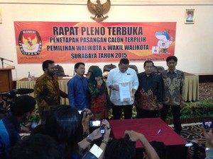 KPU Tutup Penetapan Pemenang Pilkada Surabaya dengan Berpantun