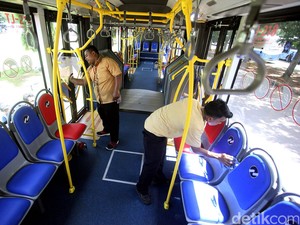 Selain Kurangi Polusi, Ini Untungnya Naik Angkutan Umum Buat Kamu