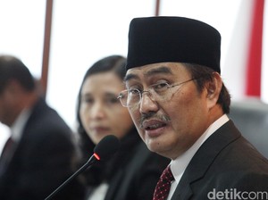 Soal Terompet dari Sampul Alquran, Jimly: Tindak, Tapi Jangan Dibesarkan