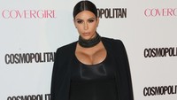 Gaya Kim di perayaan ulang tahun Cosmopolitan ke-50 pada 12 Oktober 2015 di Hollywood. Frederick M. Brown/Getty Images/detikFoto.