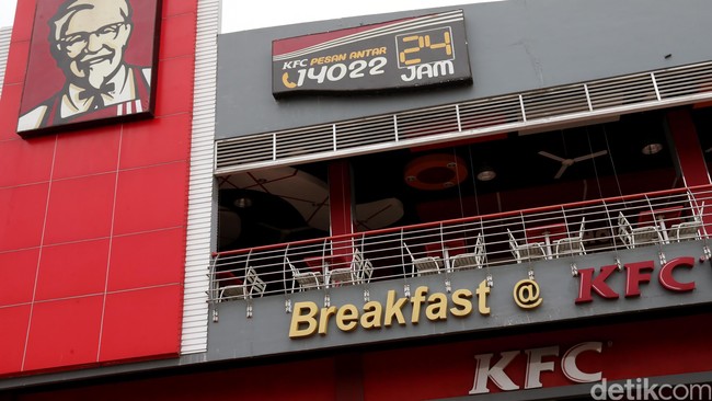 KFC Potong Gaji & Tunda THR, Penyebab Gula Mahal Terungkap