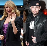 Cameron Diaz sempat berbicara kepada publik kalau kehidupan monogami (hidup hanya dengan satu pasangan) dan pernikahan bukanlah untuknya. Namun hatinya akhirnya tertambat pada musisi Benji Madden, hingga mereka menikah dan bahagia sampai sekarang. Foto: Todd Oren, Gustavo Caballero
