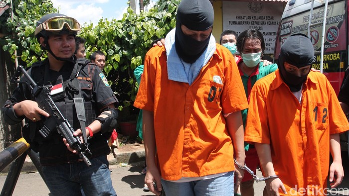 Begini Rumitnya Penyelundupan Heroin Malaysia-RI yang Dikontrol dari Bui