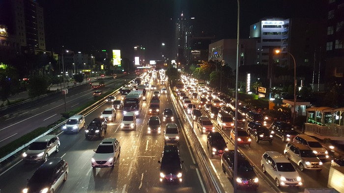 Tol Dalam Kota dan Ruas MT Haryono Masih Merayap