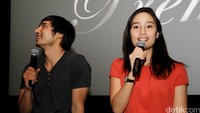 Keduanya pun berbagi cerita mengenai proses syuting film produksi Falcon Pictures itu.
