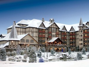 4 Hotel dengan Tema Natal Sepanjang Tahun