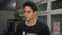 Setelah mendapat kabar, Mischa langsung menyusul Dahlia untuk menyampaikan belasungkawa. Pool/Ismail/detikFoto.