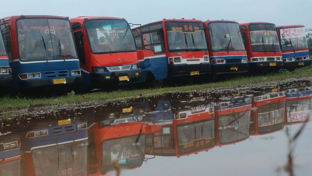 Mencari Silsilah Metromini, Si Raja Jalanan Ibu Kota 