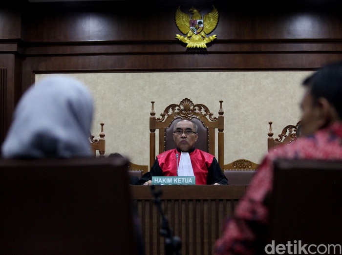 Gatot dan Evy Juga Didakwa Suap Rio Capella Amankan Kasus di Kejagung