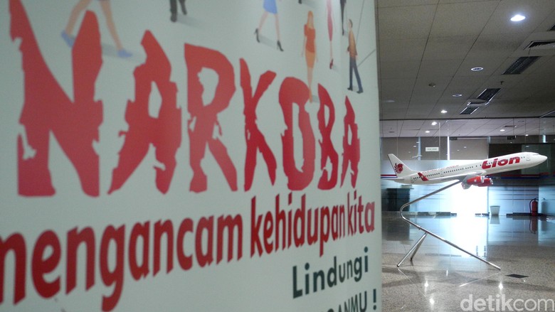 Angkasa Pura I Lakukan Antisipasi Agar Kru Pesawat Agar Tidak Terlibat Narkoba Angkasa Pura I Lakukan Antisipasi Agar Kru Pesawat Agar Tidak Terlibat Narkoba